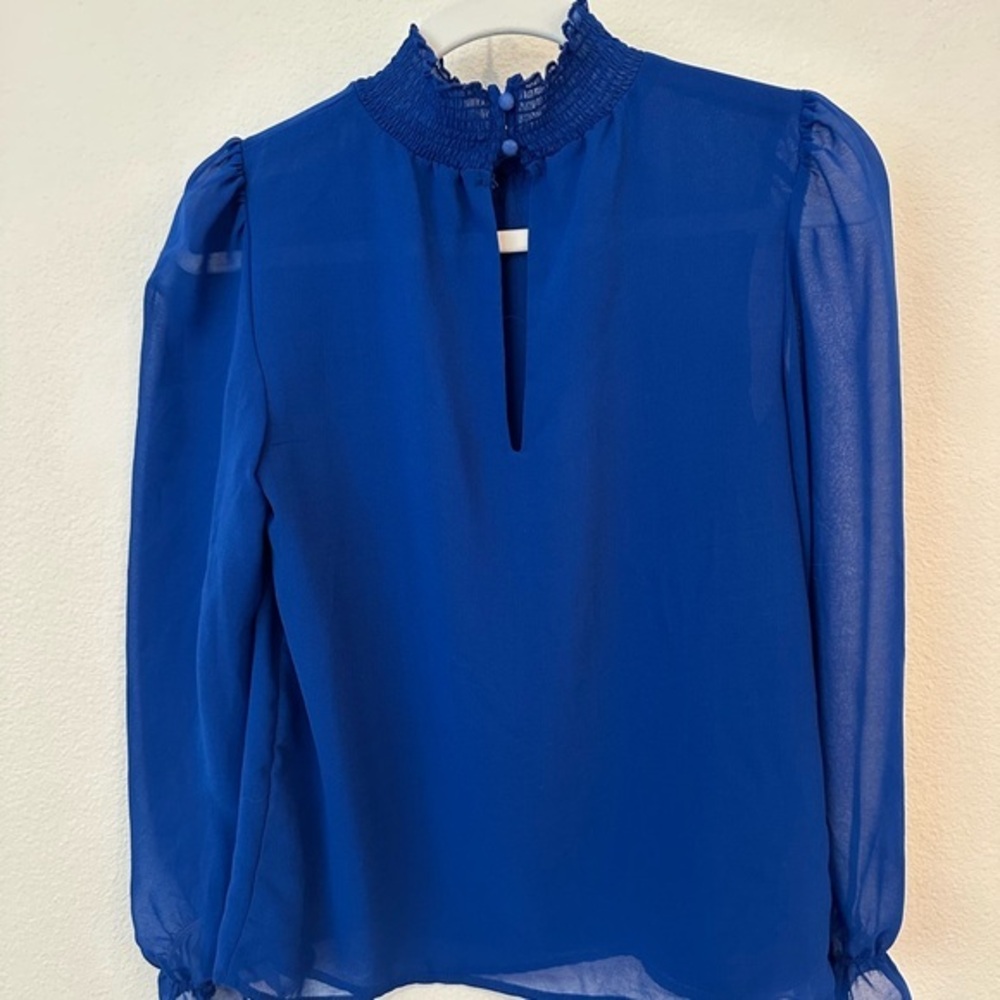 Royal blue 1 State puffed sleeve polyester blouse 
Size XS